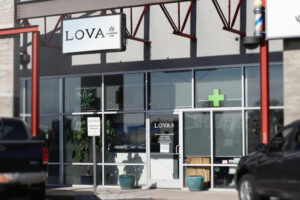 Lova Canna Co - Edgewater storefront