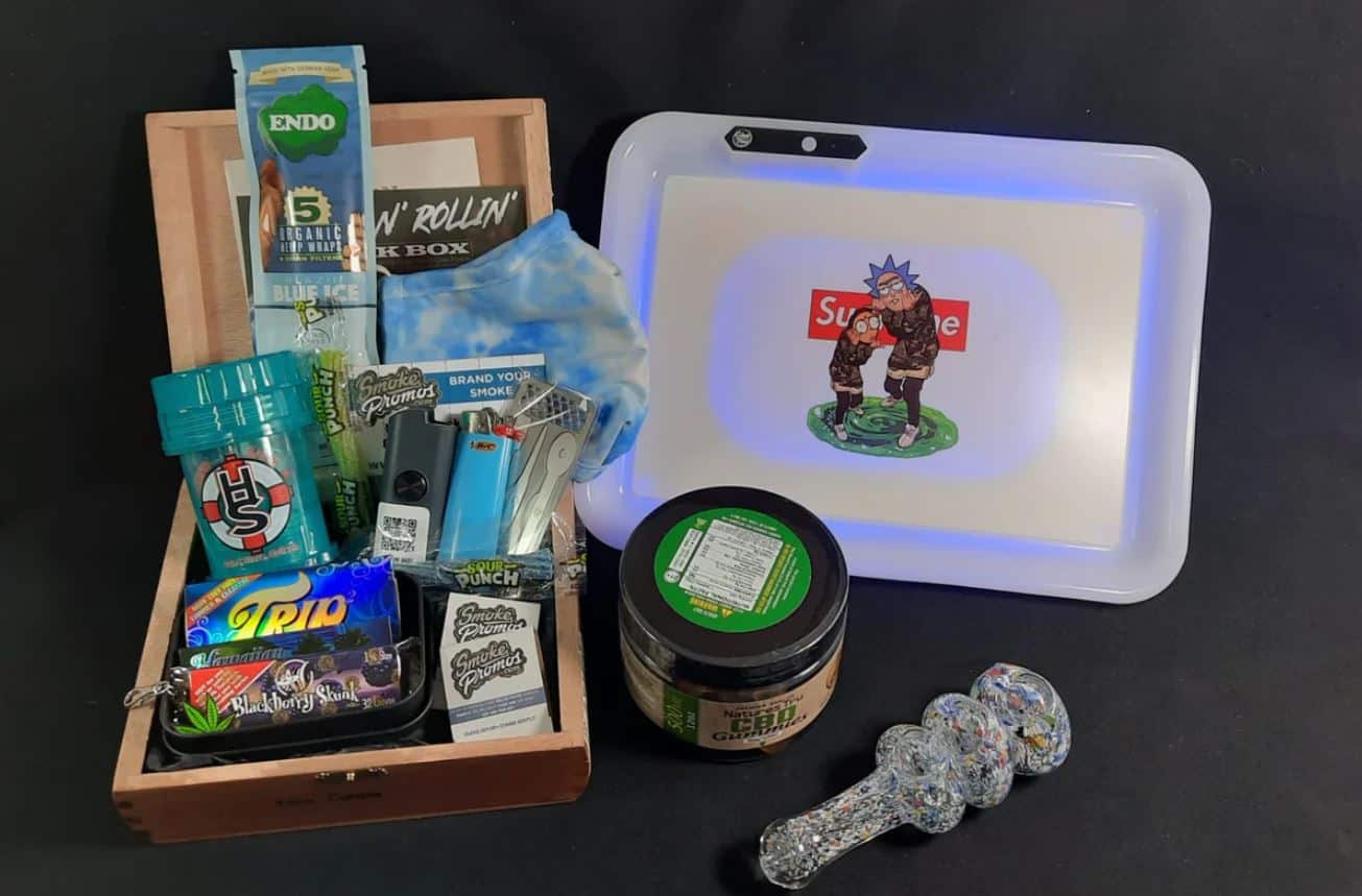 Stoner Bundle by Dank Box - 420 Subscription Box by Dank Box